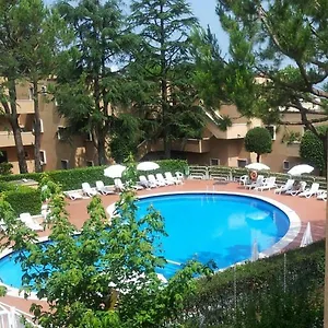  Appartamento La Madonnina Vacation Flats Italia