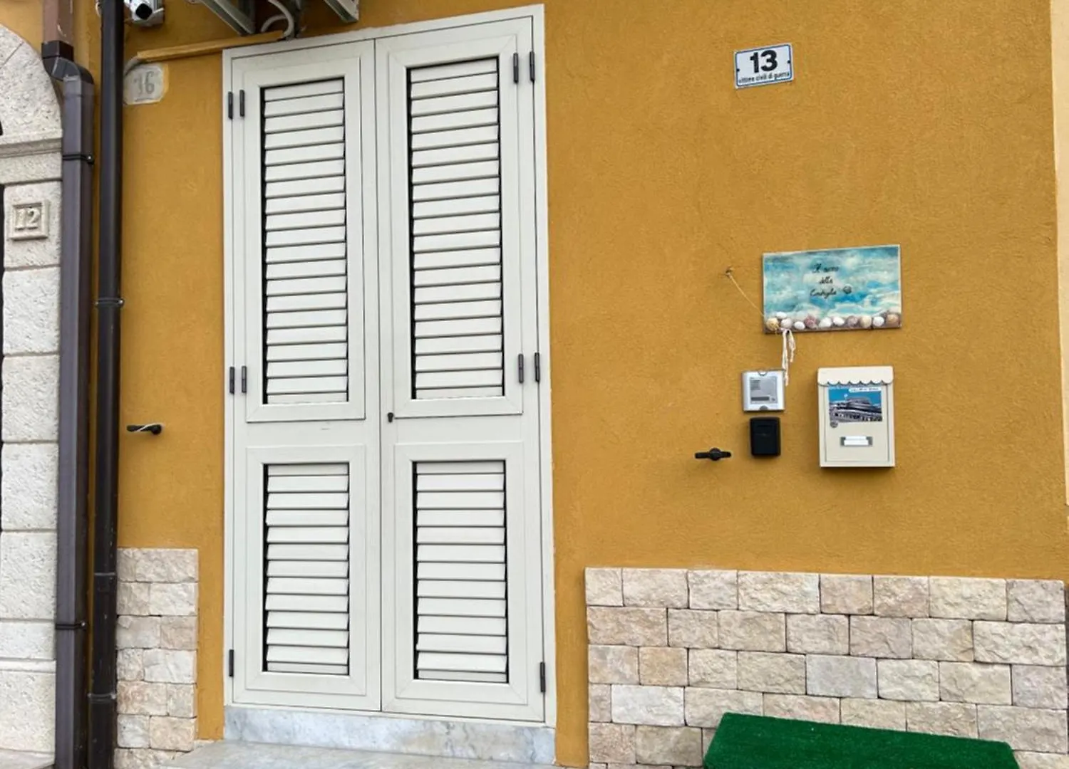 Hotel Il Suono Della Conchiglia Gela 0*,  Italien